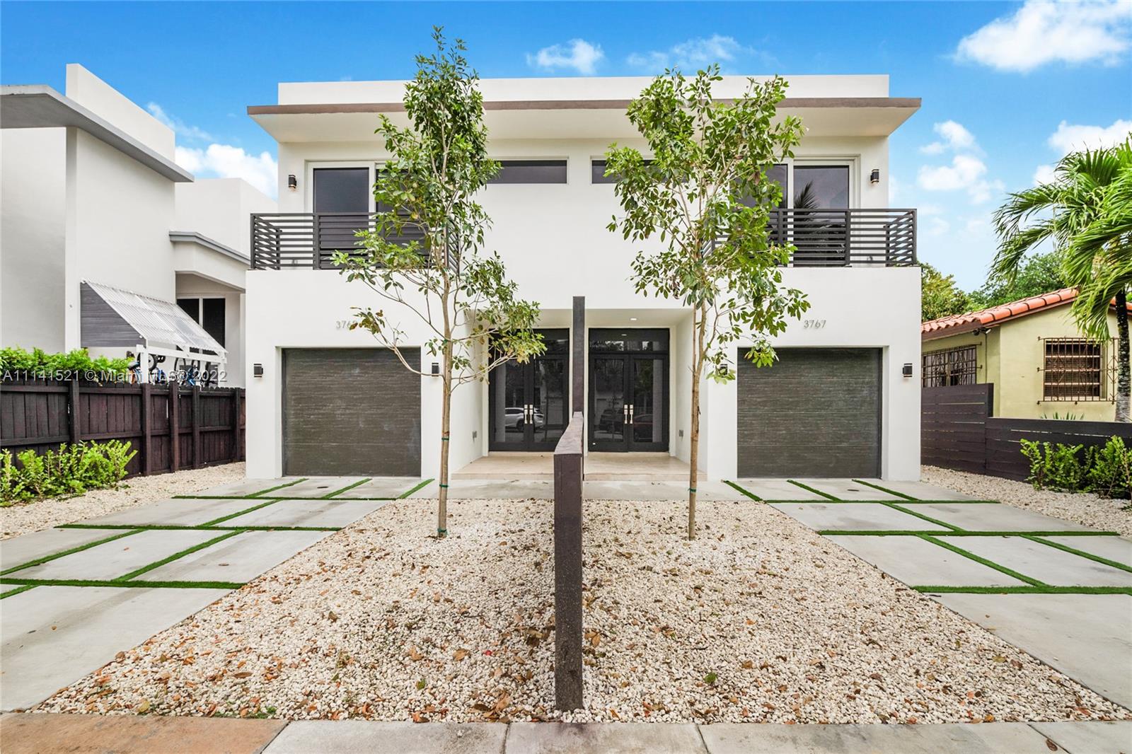 Douglas Manor - Residential