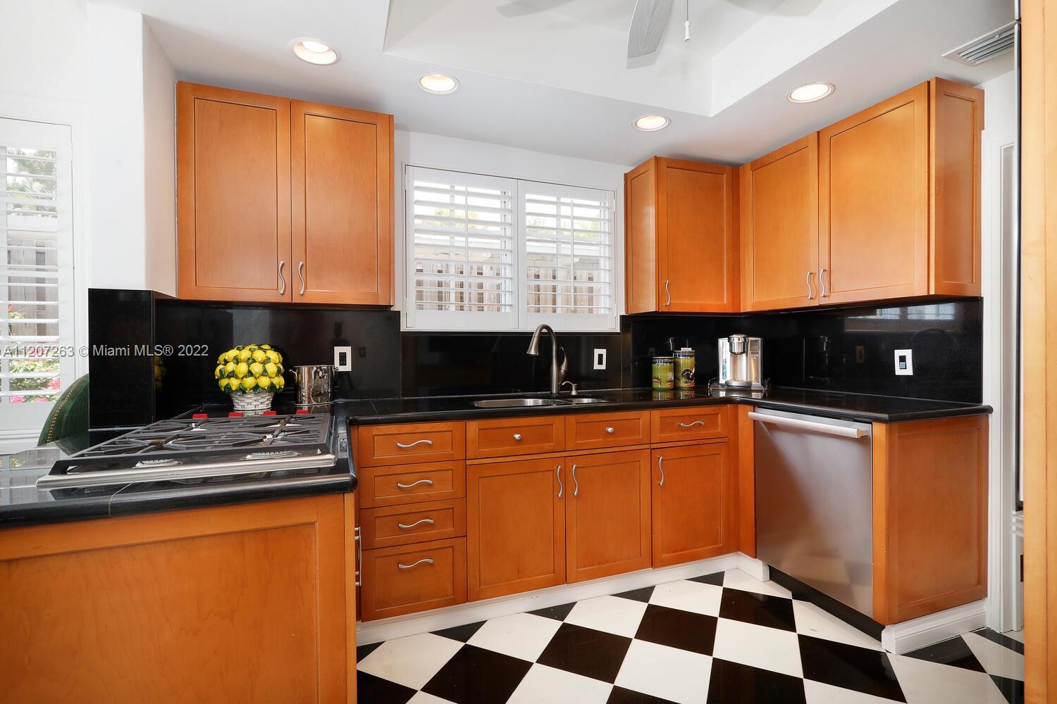 FAIRHAVEN - Residential