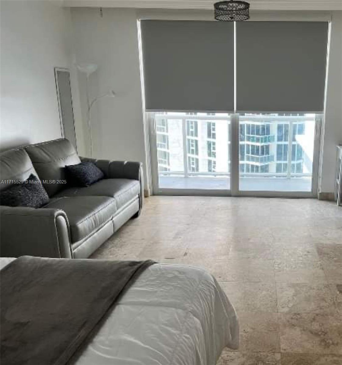 THE AVENTURA BEACH CLUB C - Residential
