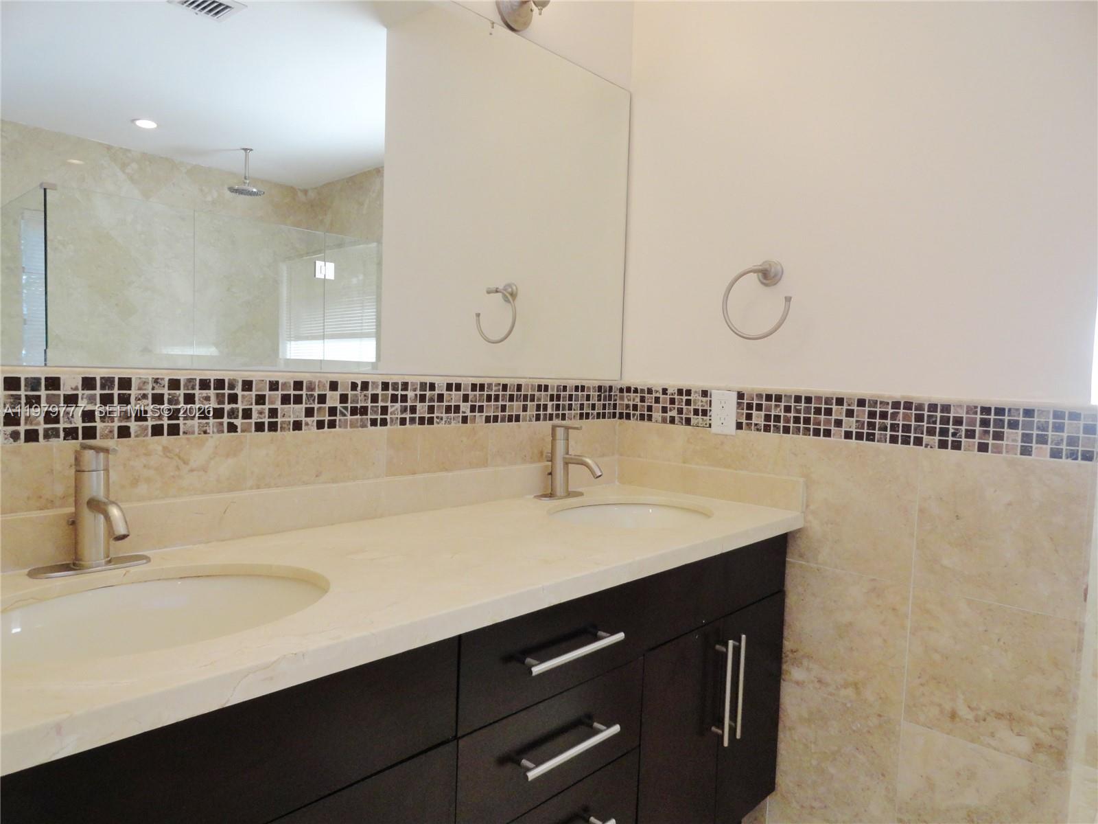 C GAB RIVIERA SEC PT 5 - Residential