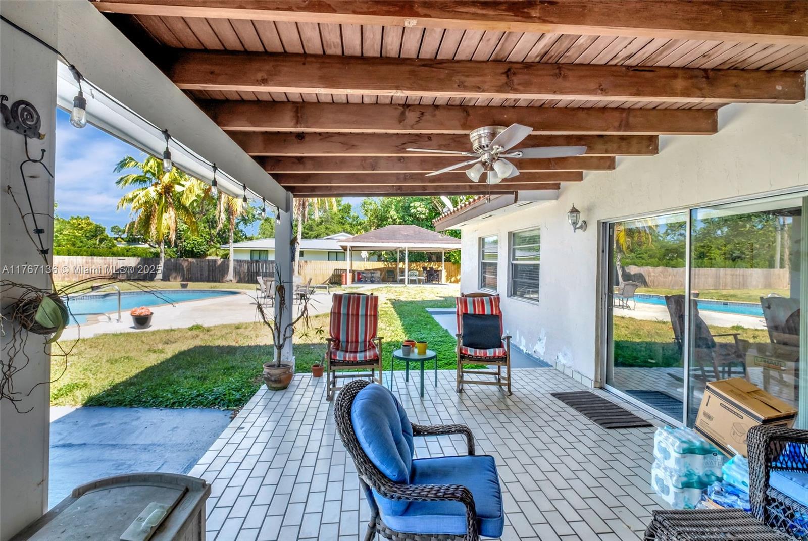 HELMS COUNTRY ESTATES RE- - Residential