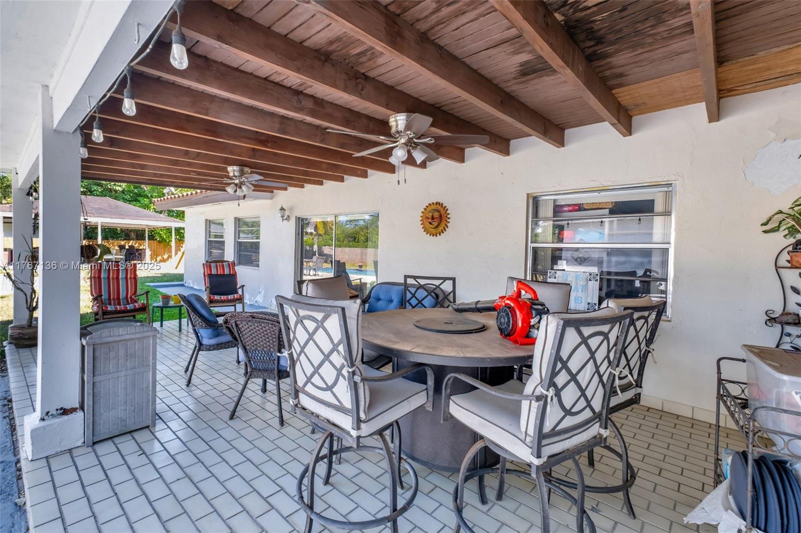 HELMS COUNTRY ESTATES RE- - Residential