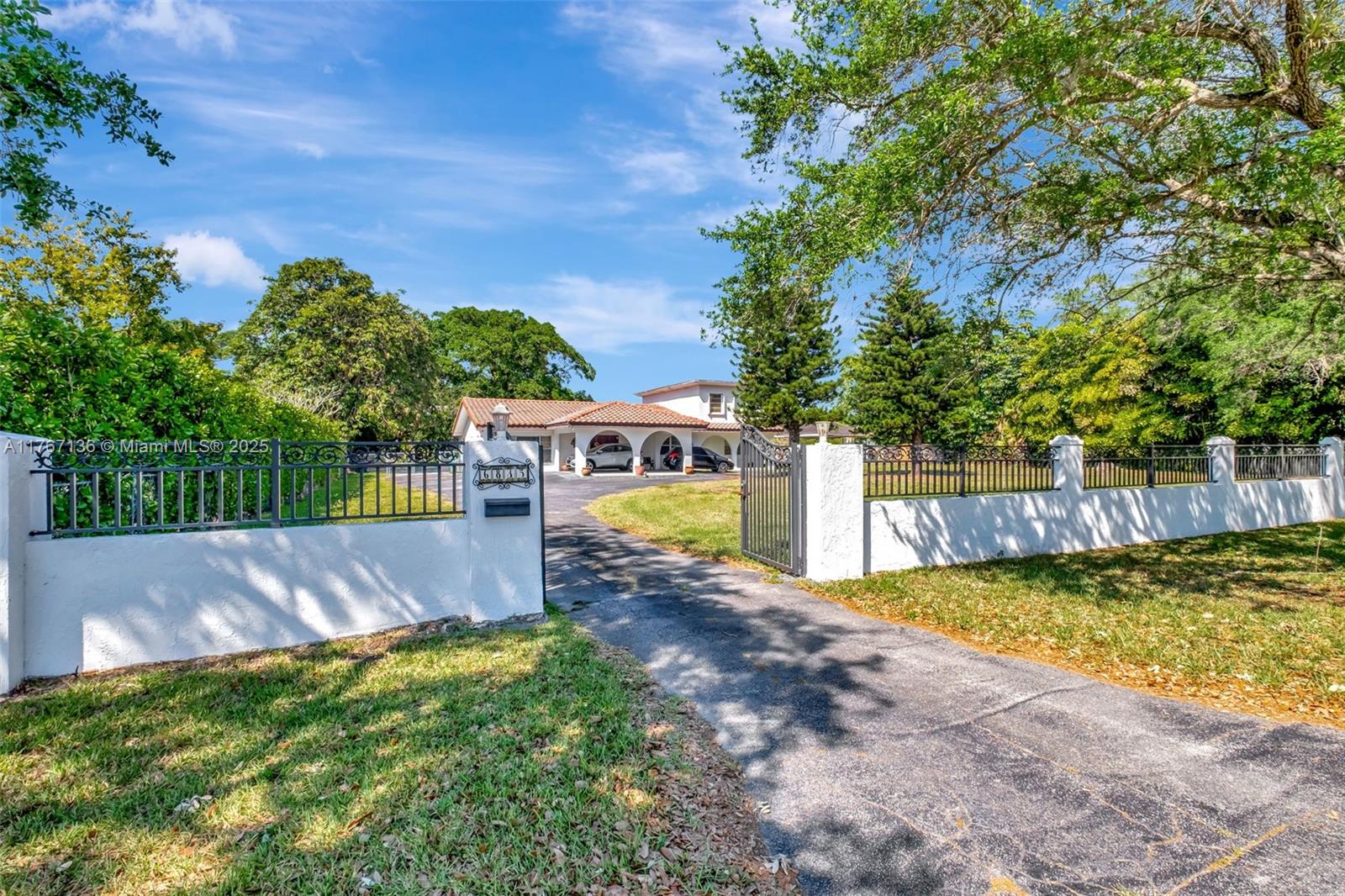 HELMS COUNTRY ESTATES RE- - Residential