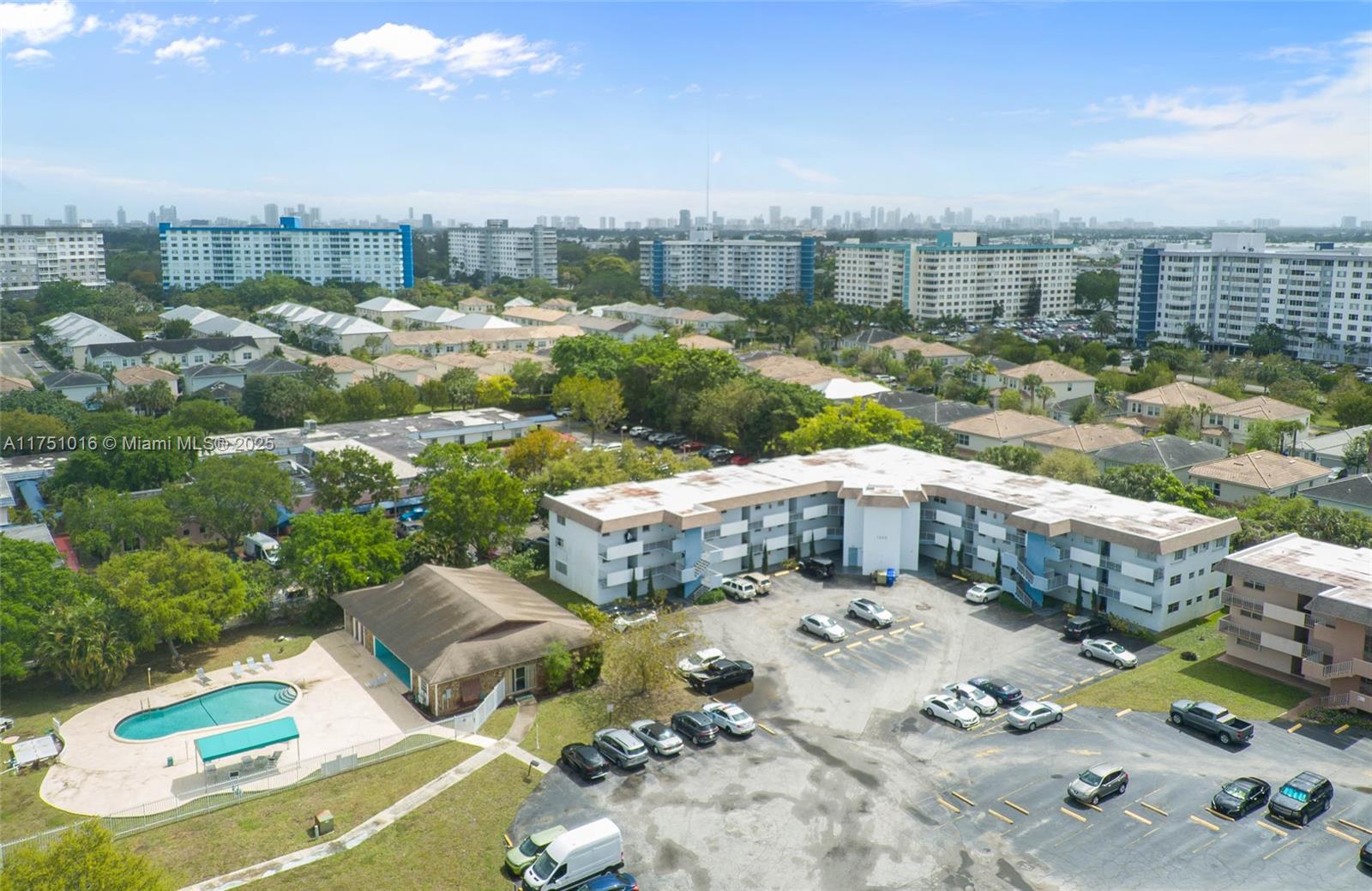 TALLWOOD EAST CONDO - Residential