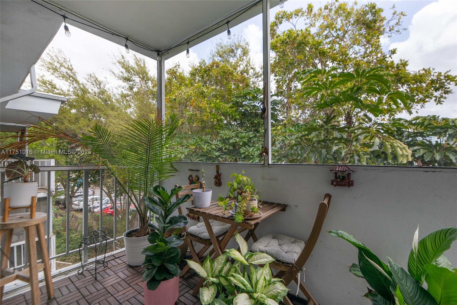 TALLWOOD EAST CONDO - Residential