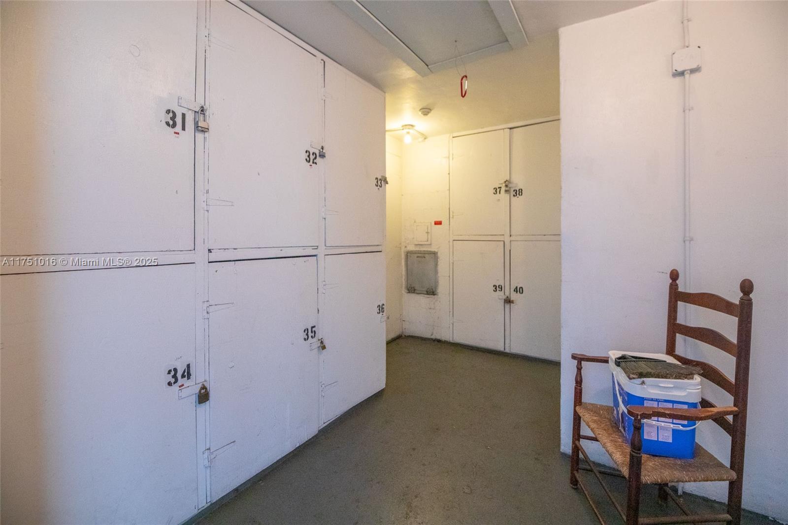 TALLWOOD EAST CONDO - Residential