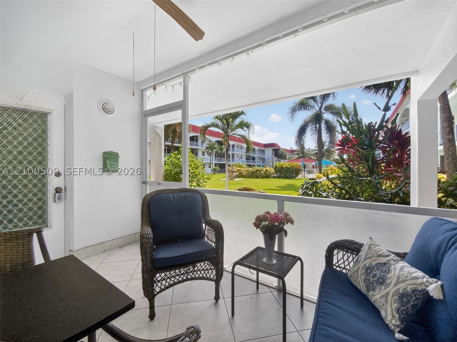 580 Egret Dr 111