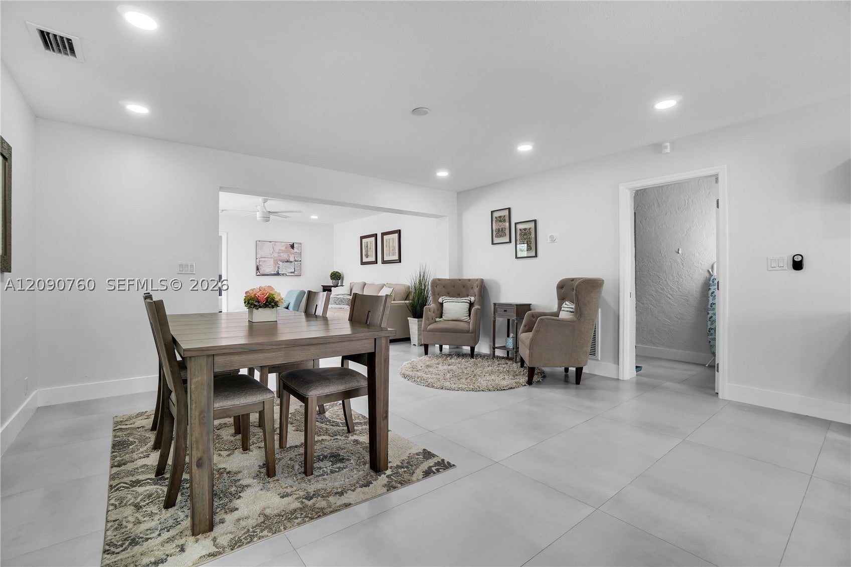 617 NW 30th Ct