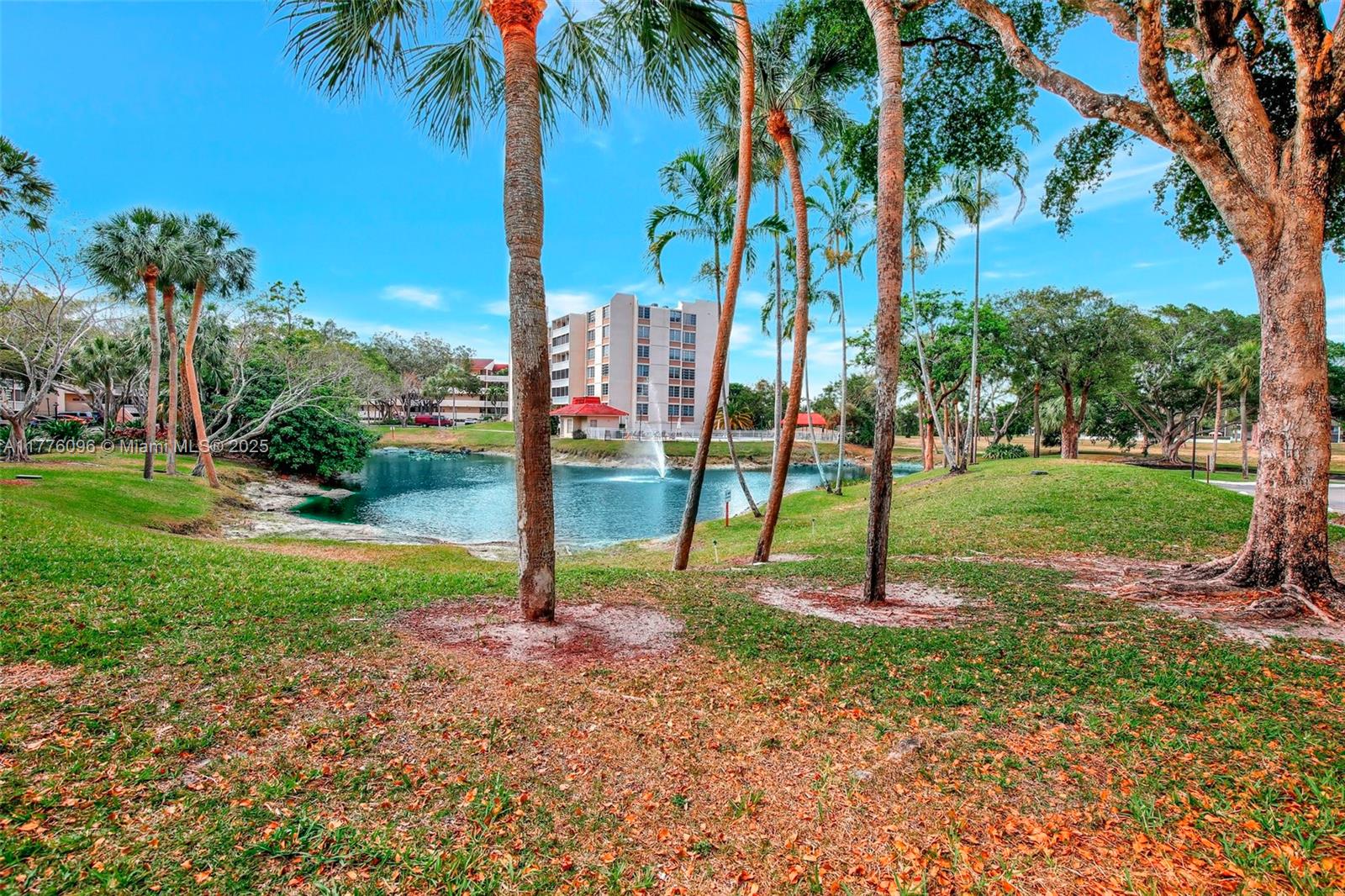 ENVIRON I CONDO 9 - Residential