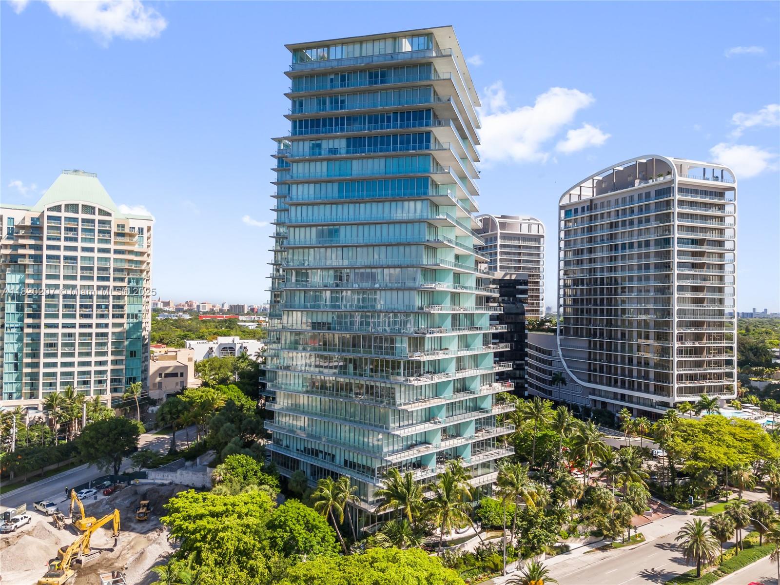 DINNER KEY - Residential