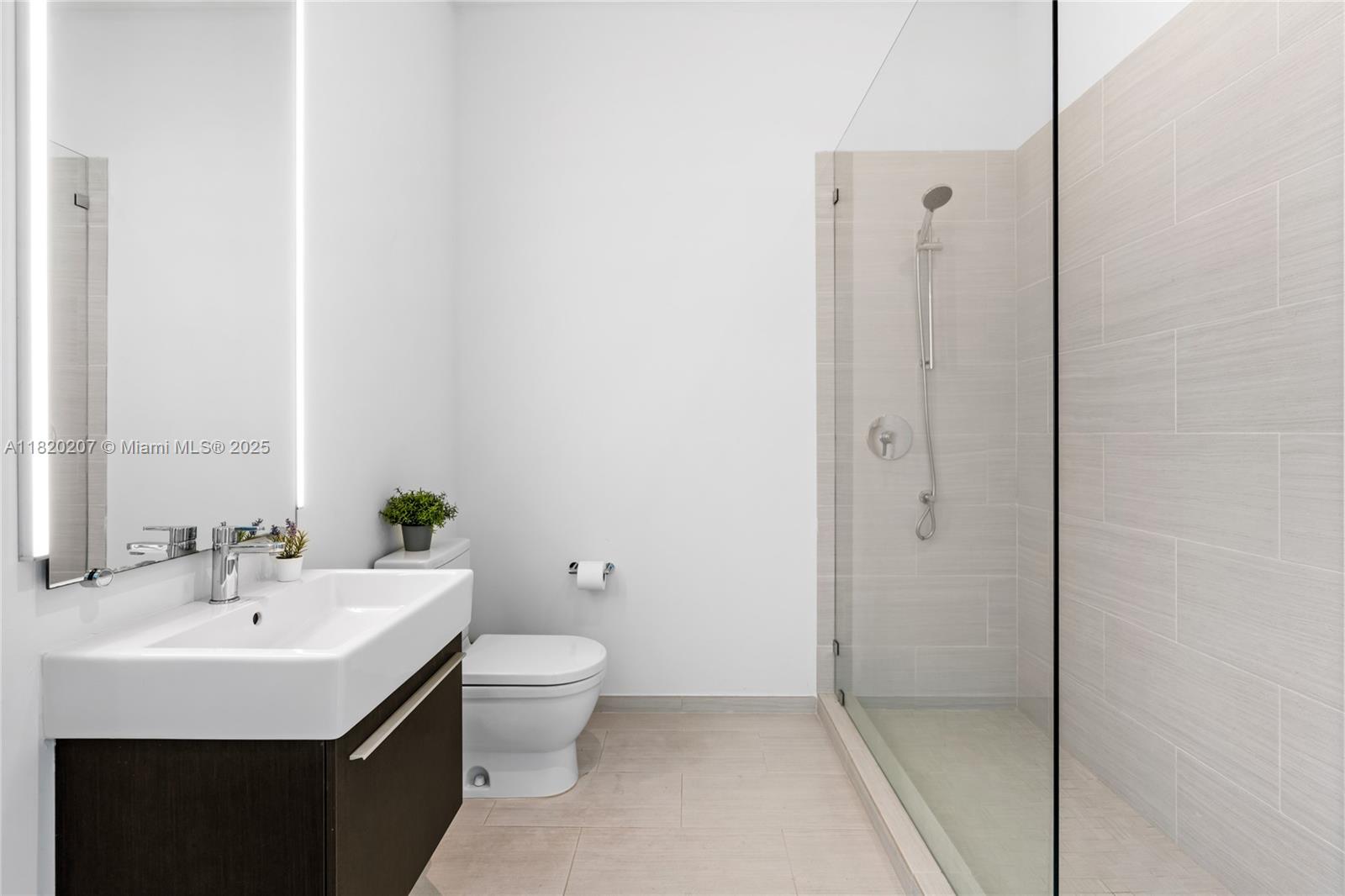 DINNER KEY - Residential