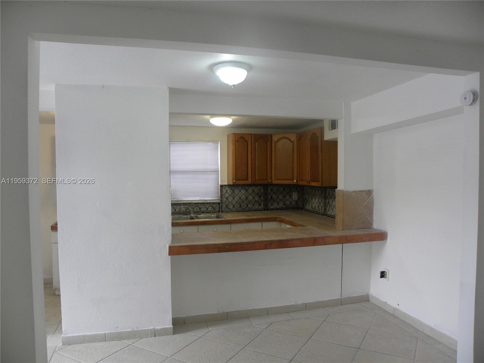 FLAGLER GROVE ESTATES EXT - Residential Lease