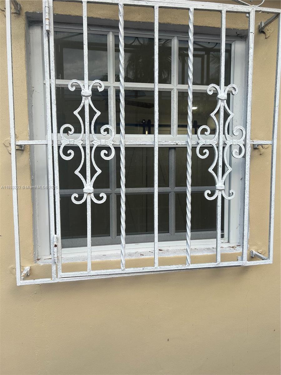 PARK VIEW SUB - Residential Lease