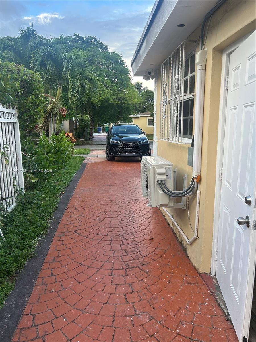 PARK VIEW SUB - Residential Lease