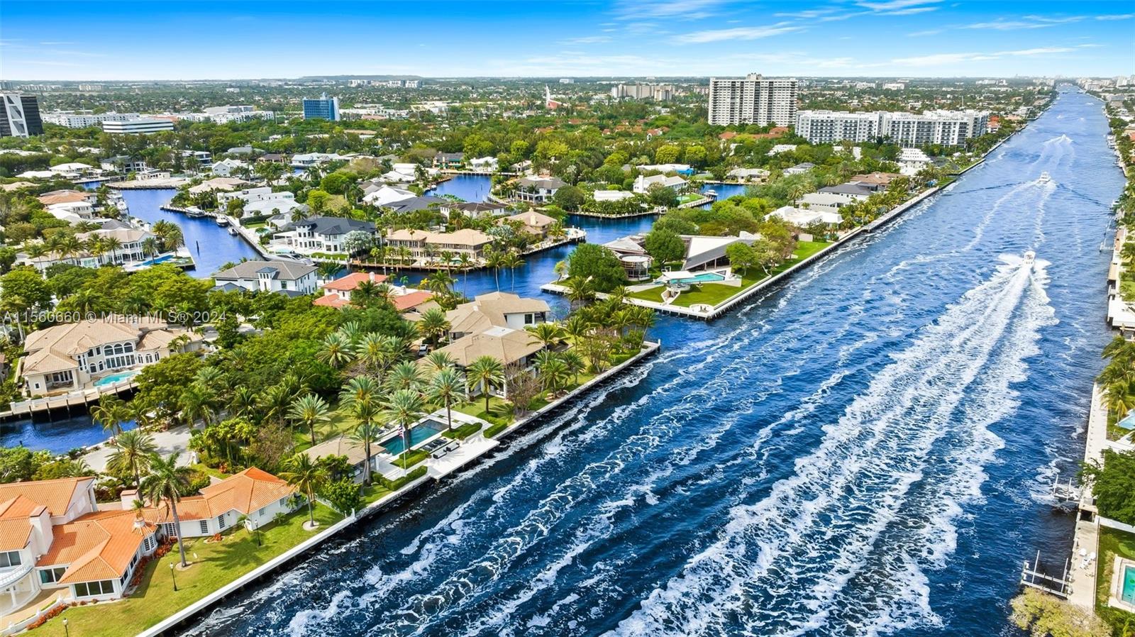 BAY COLONY - Residential