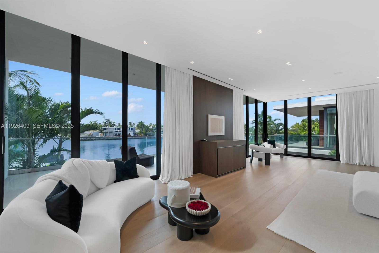 INDIAN CREEK SUB - Residential