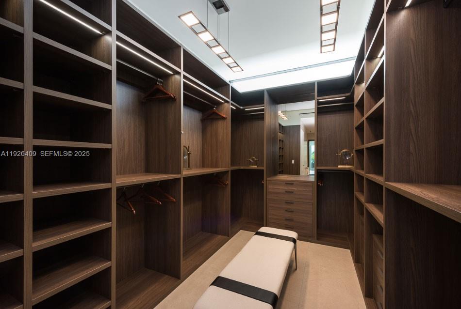 INDIAN CREEK SUB - Residential