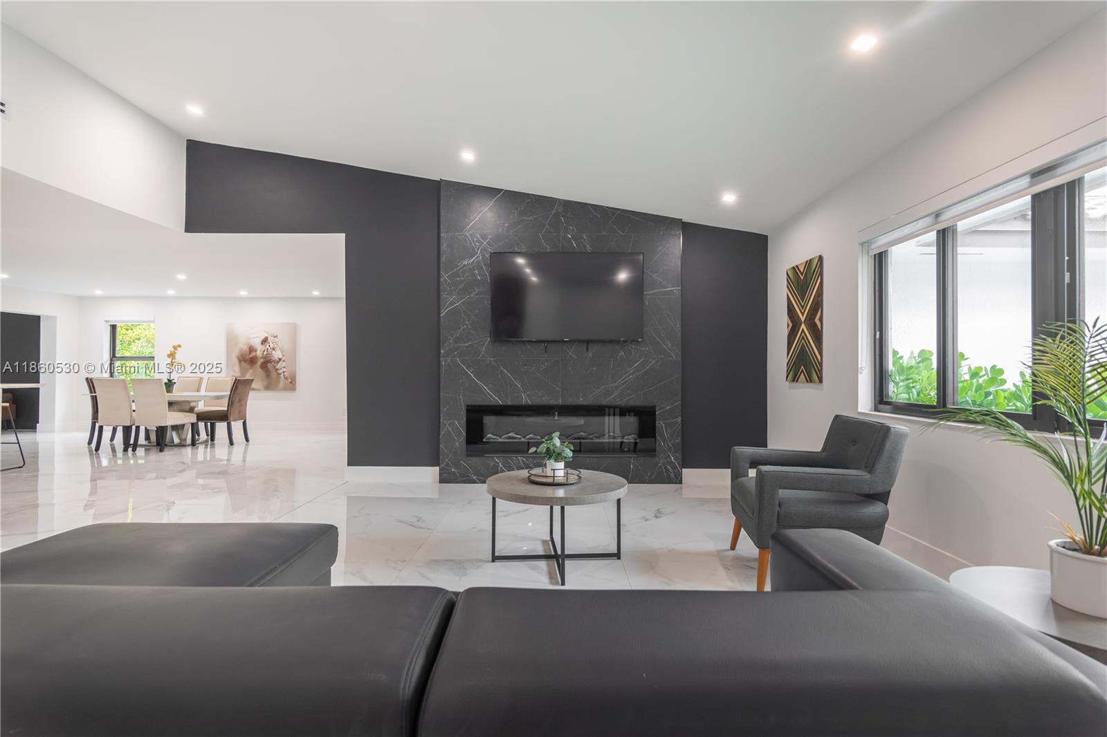 J G HEADS FARMS UNIT A - Residential Lease