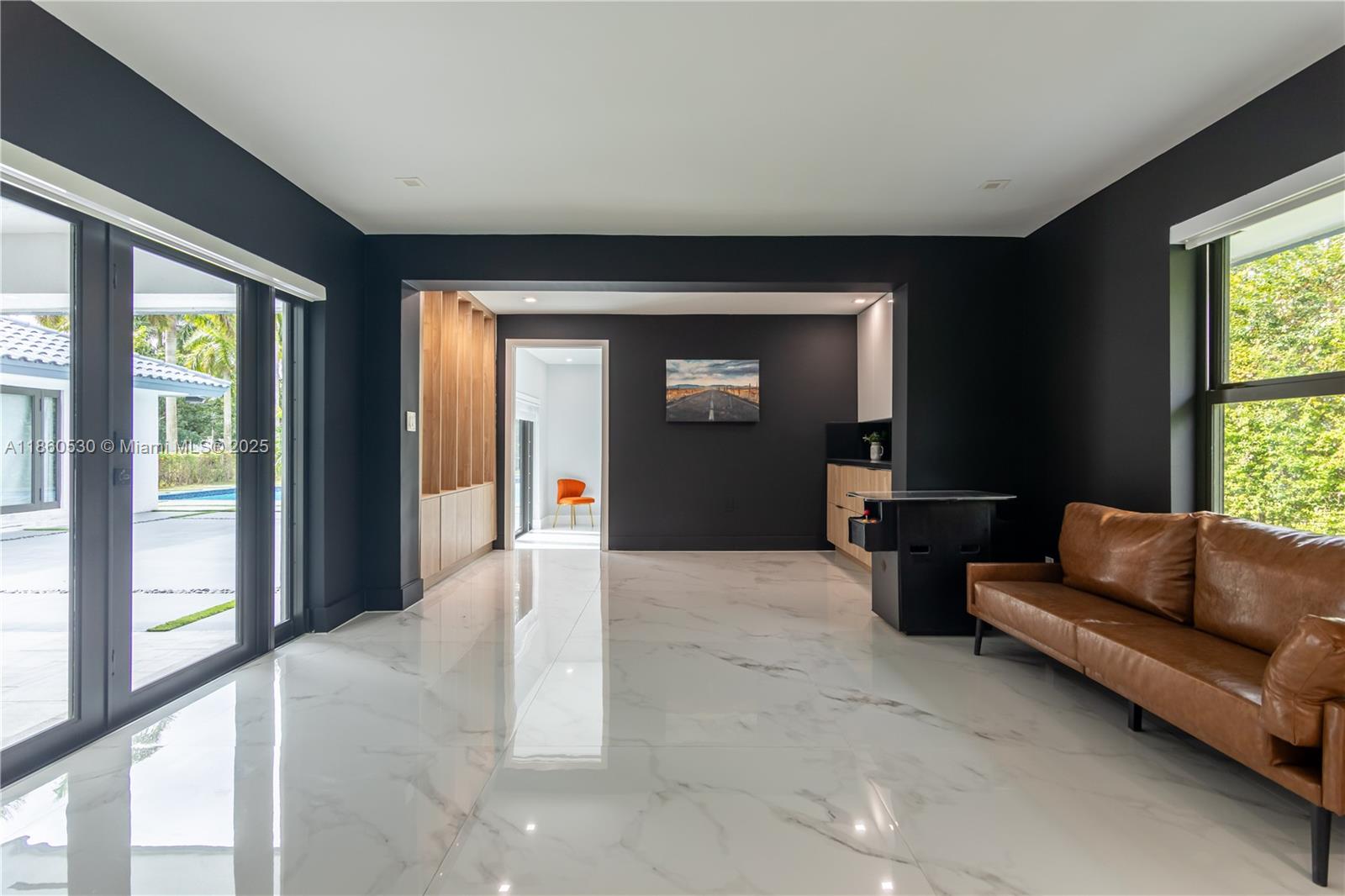 J G HEADS FARMS UNIT A - Residential Lease