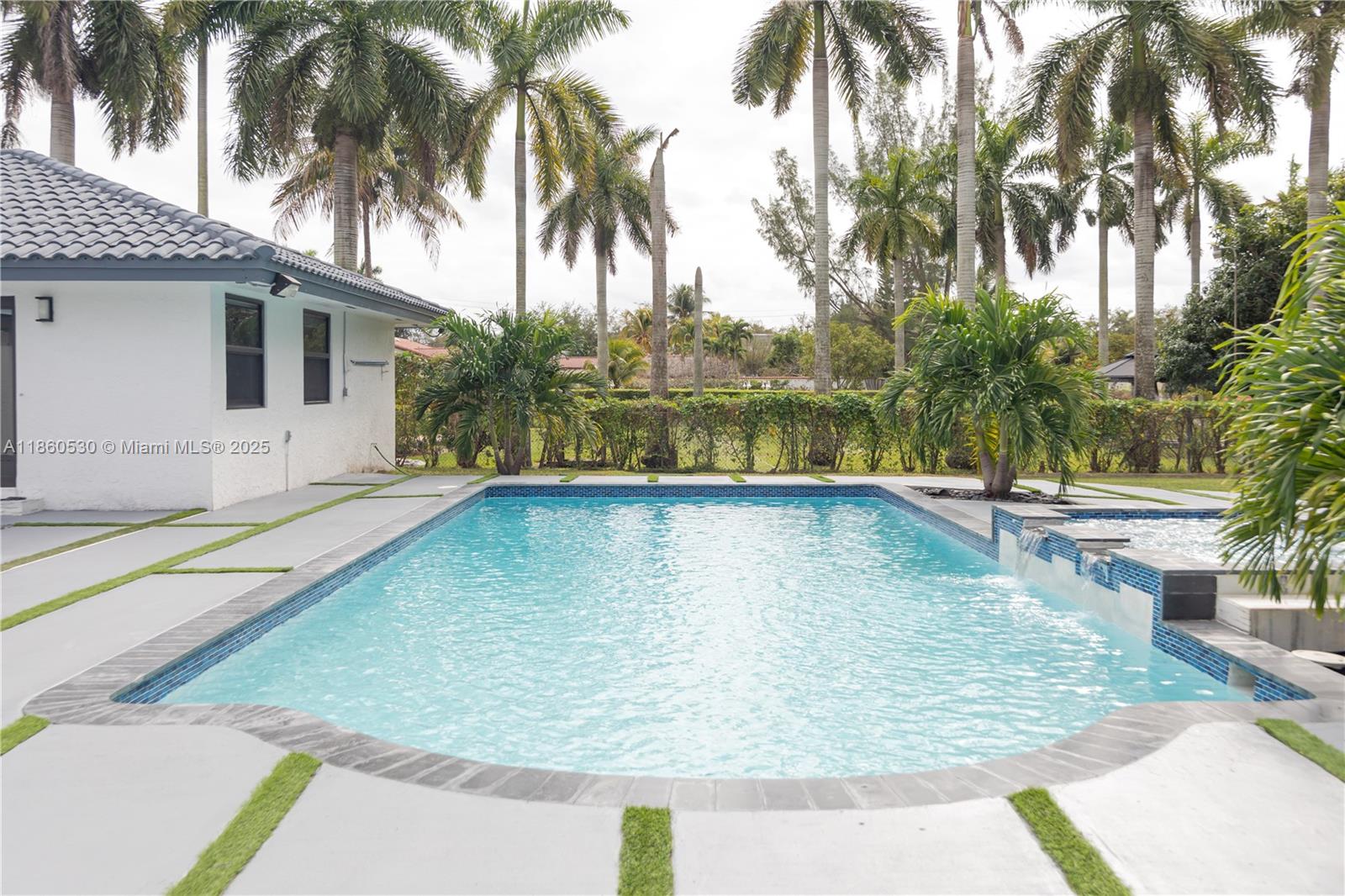 J G HEADS FARMS UNIT A - Residential Lease