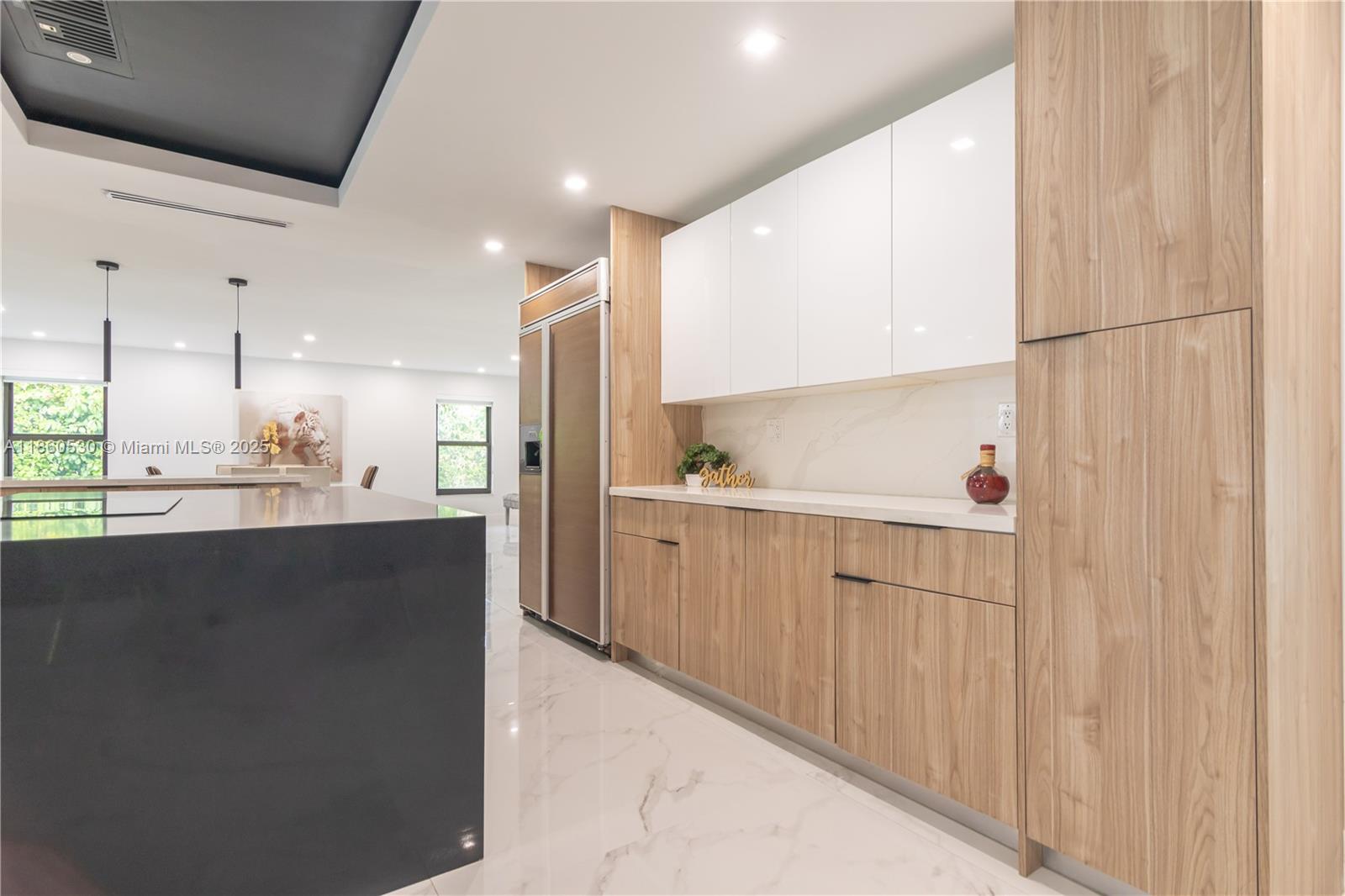 J G HEADS FARMS UNIT A - Residential Lease