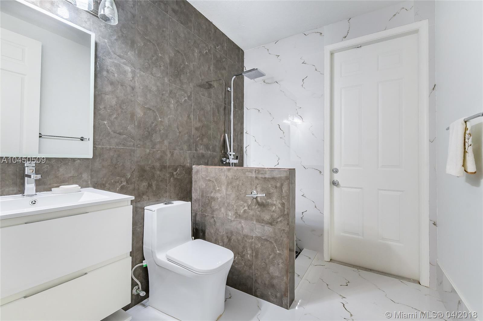 CUTLER CAY - Residential Lease