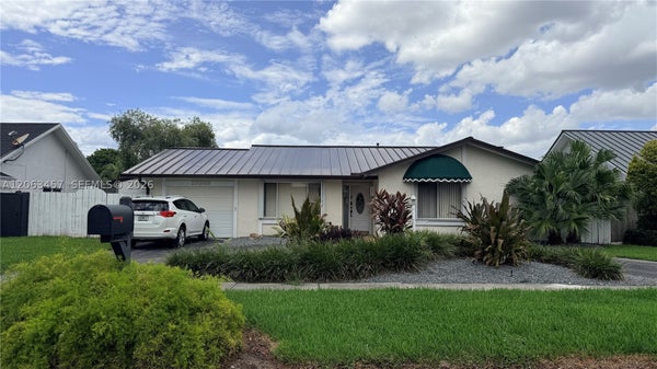 13325 SW 100TH TER, MIAMI, FL 33186 - Image cd2a4ac0fb0e5918ca6183af3fd3c310/621211213