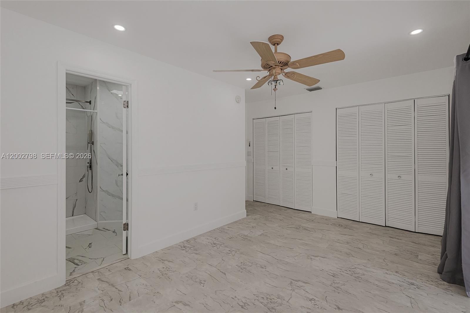 KENDALE WOODS NORTH CONDO - Residential Lease