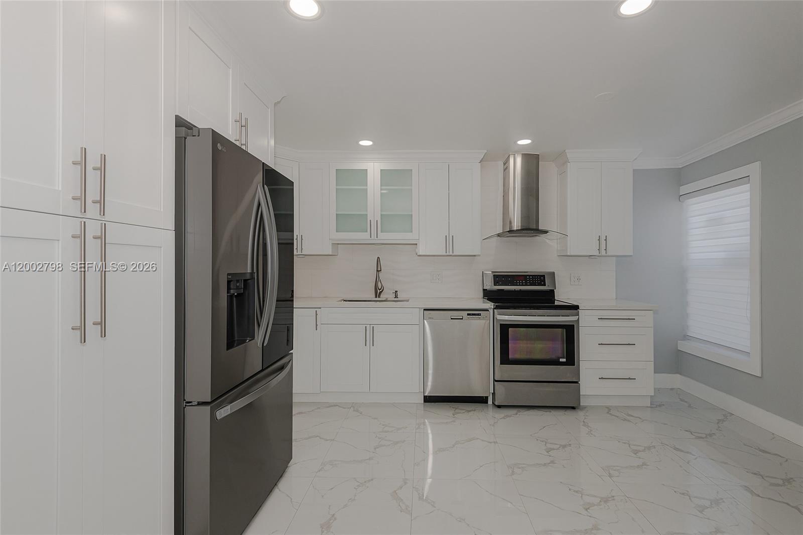 KENDALE WOODS NORTH CONDO - Residential Lease