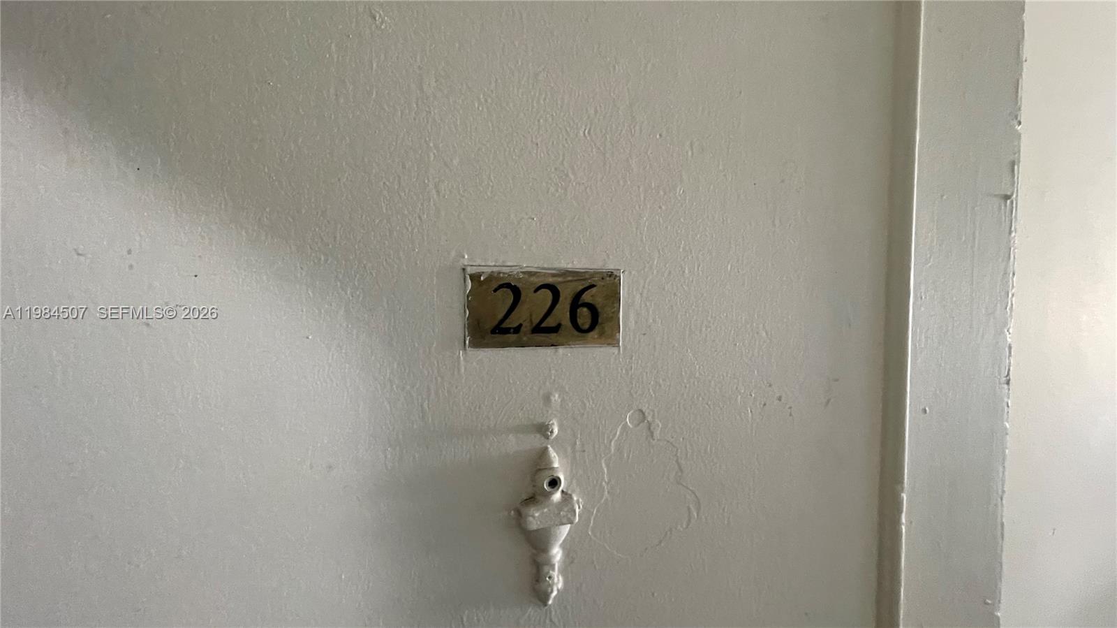 CONDADO REAL CONDO - Residential