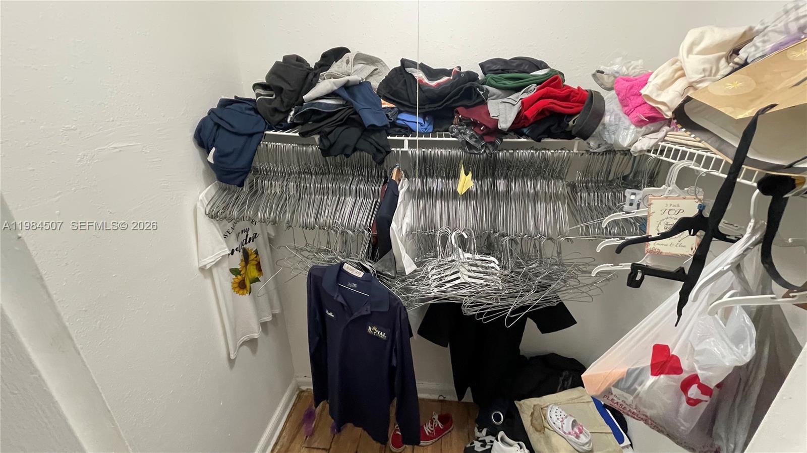 CONDADO REAL CONDO - Residential