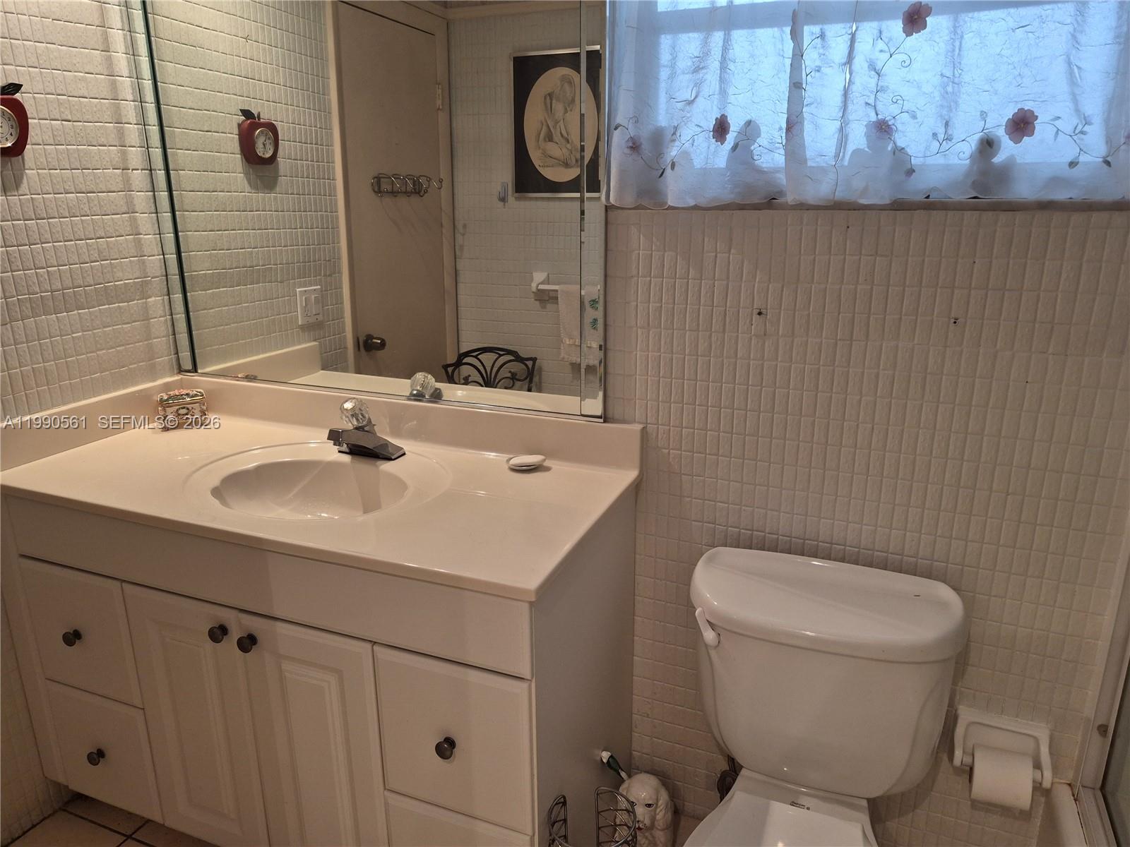 THIRD GULFSTREAM GARDEN - Residential