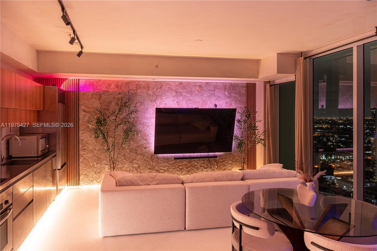 TEN MUSEUM PK RESIDENTIAL - Residential Lease