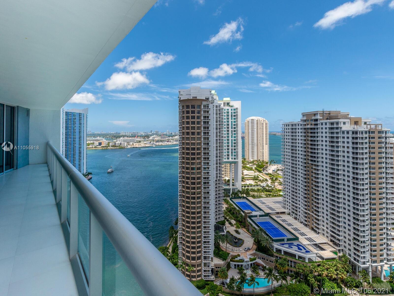 ICONBRICKELL CONDO NO 1 - Residential