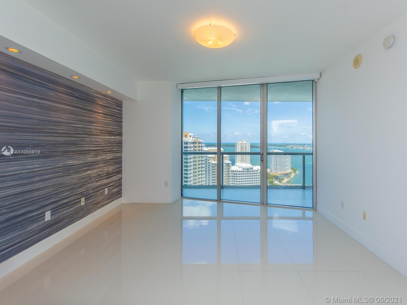 ICONBRICKELL CONDO NO 1 - Residential