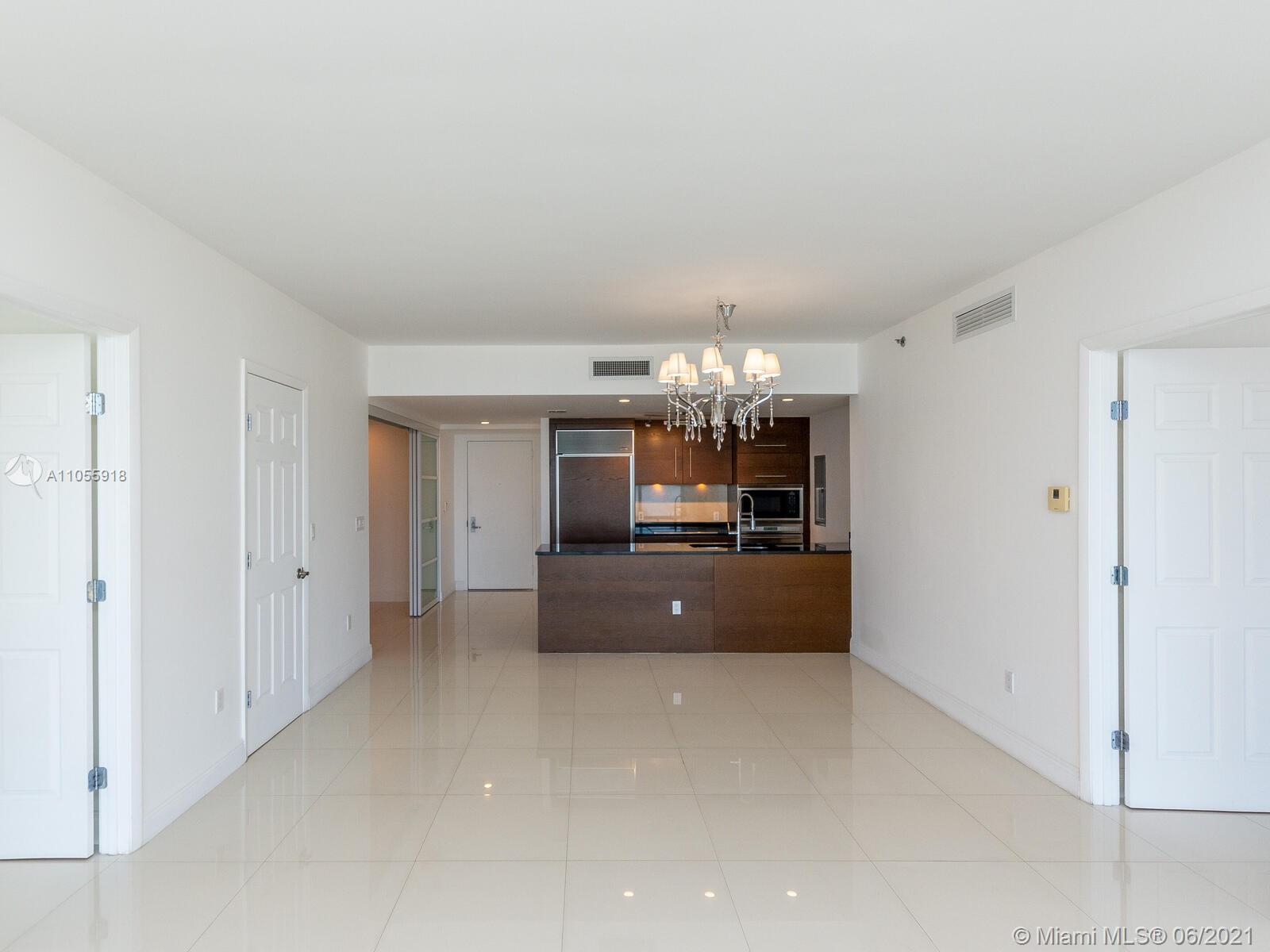 ICONBRICKELL CONDO NO 1 - Residential