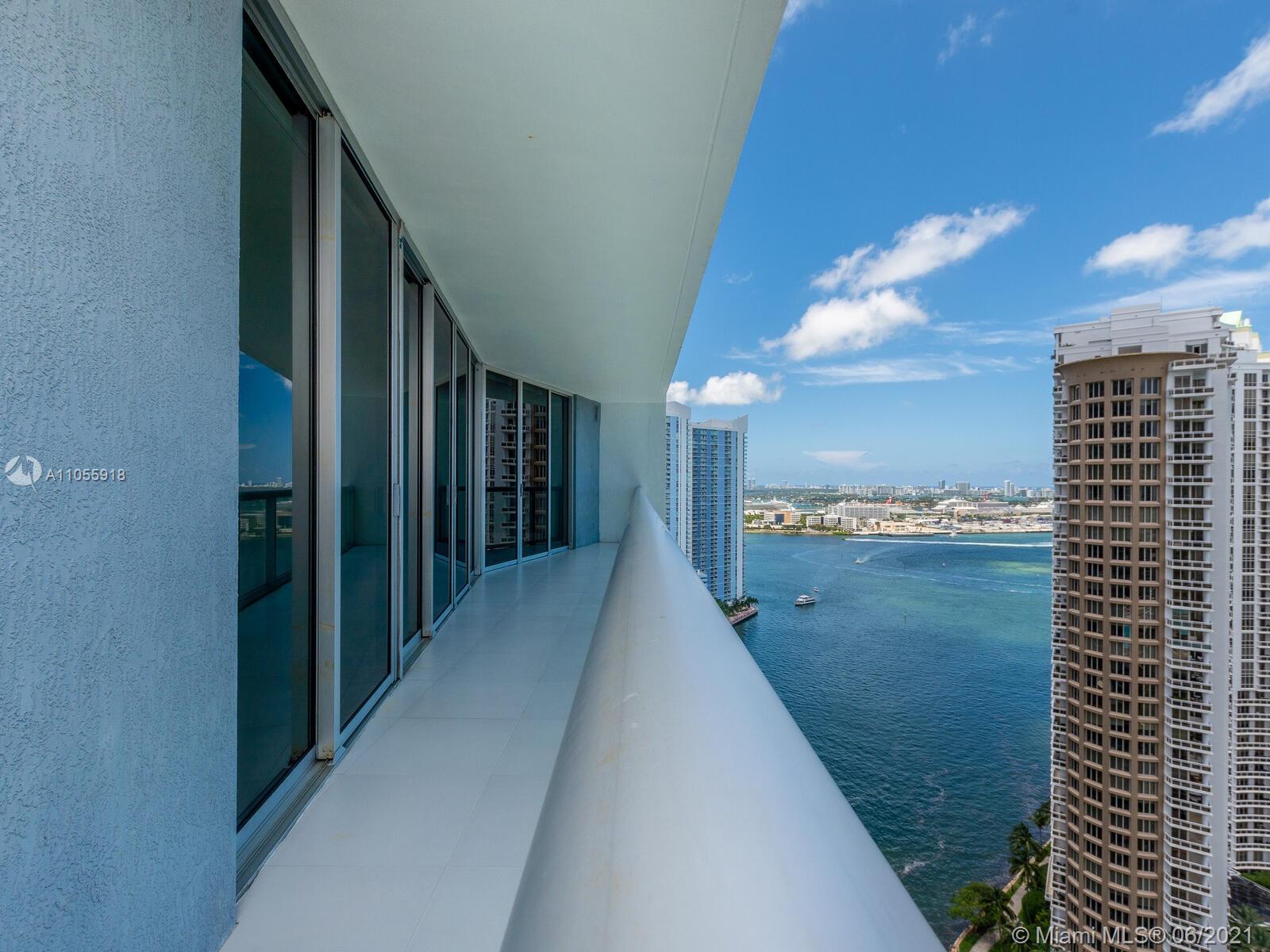 ICONBRICKELL CONDO NO 1 - Residential