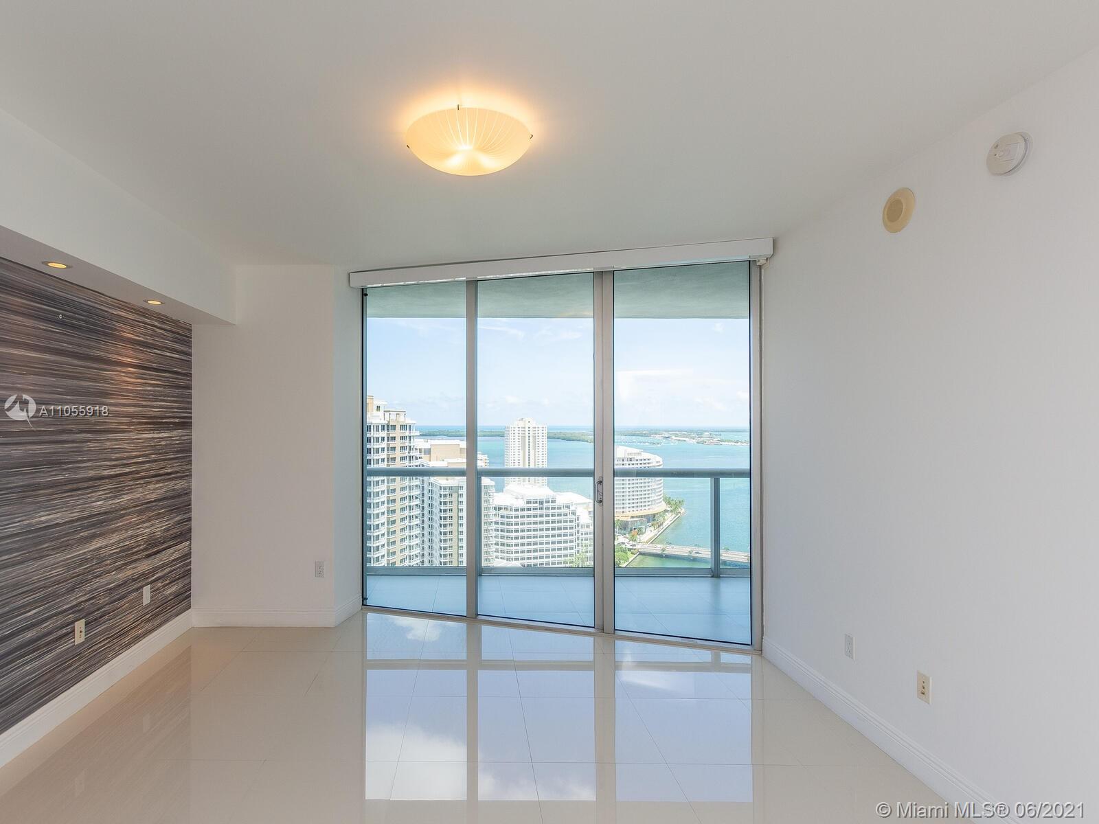 ICONBRICKELL CONDO NO 1 - Residential