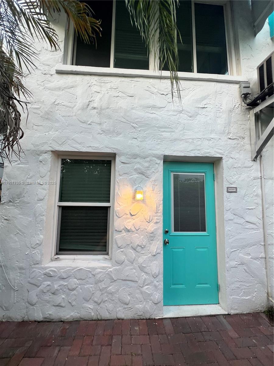 COLEE HAMMOCK - Residential Lease