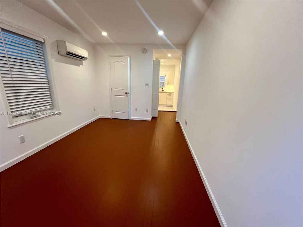 Photo of 1407 SE 2nd St #C, Fort Lauderdale, FL 33301 (MLS # A11907705)