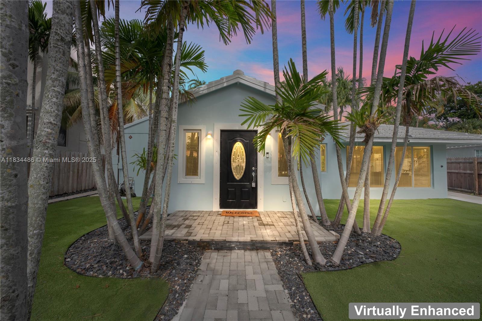 614 NE 10th Ave, Fort Lauderdale, FL, 33304/$1,625,000 2 614 NE 10th Ave