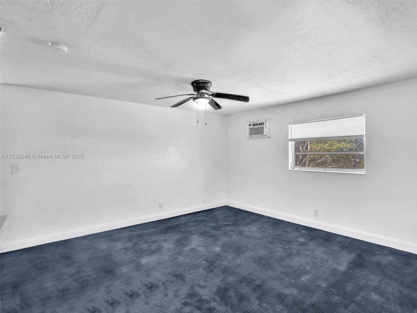 842 NW 1st Ave