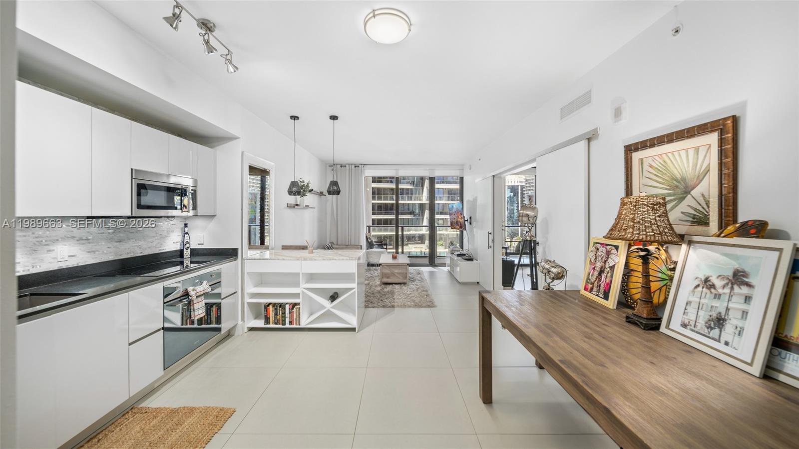 1010 Brickell Ave 2008