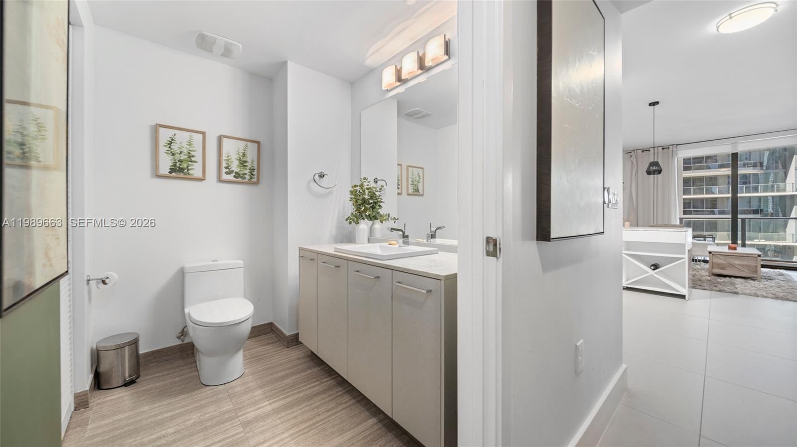 1010 Brickell Ave 2008