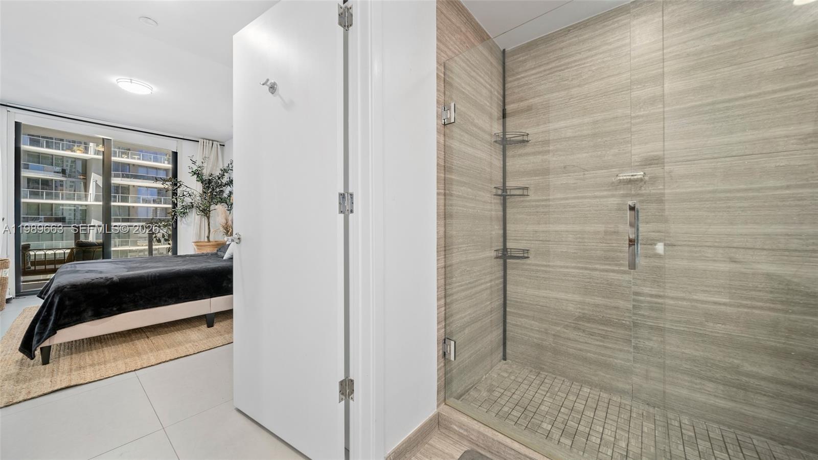 1010 BRICKELL CONDO - Residential Lease