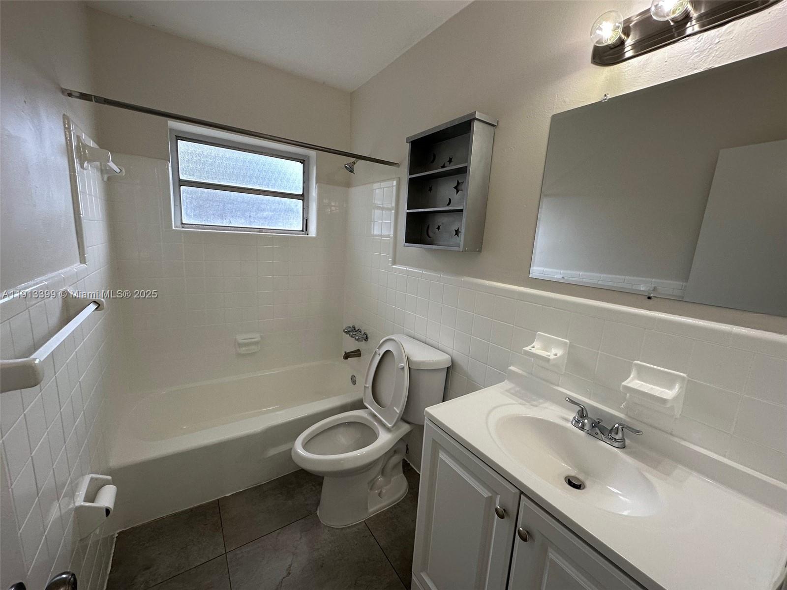 WAVERLY PLACE - Residential Lease