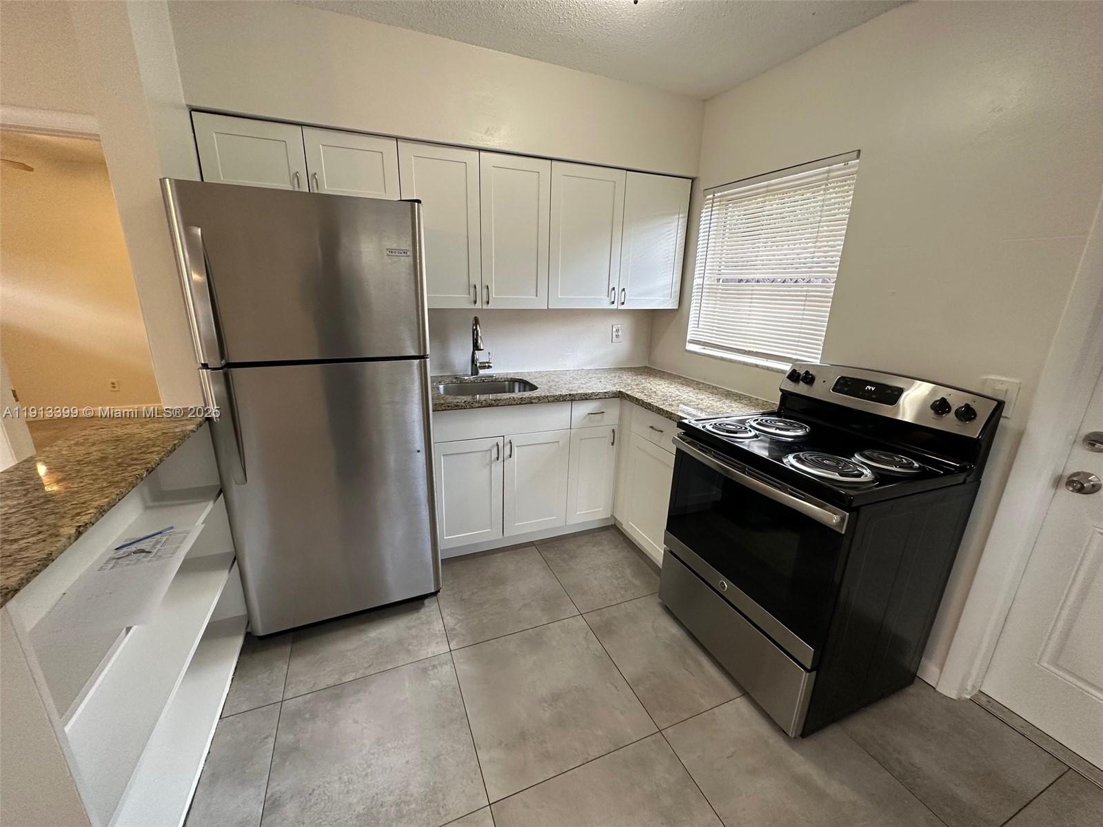 WAVERLY PLACE - Residential Lease