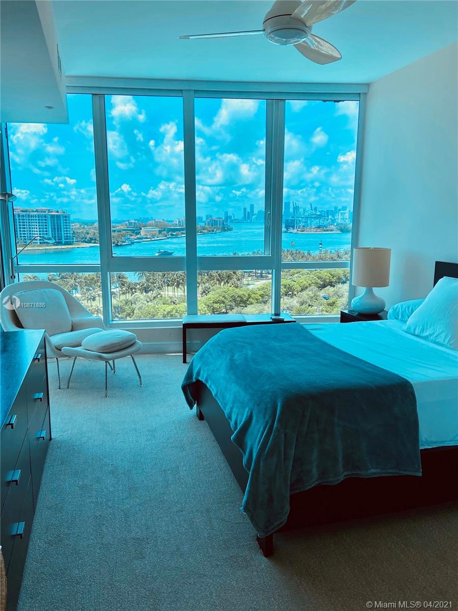 CONTINUUM ON SOUTH BEACH - Residential