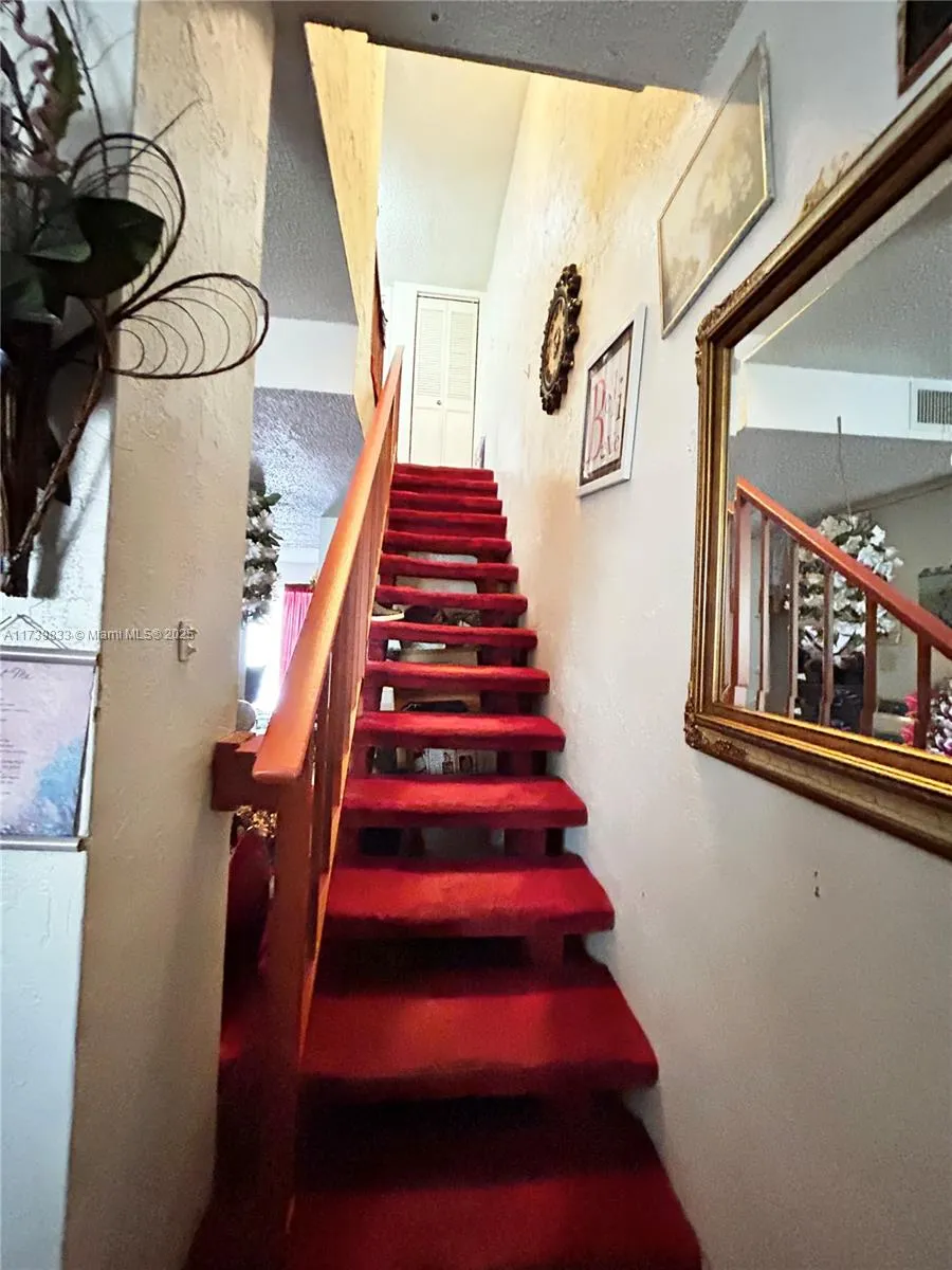 Lauderhill, Florida 33313, United States, 2 Bedrooms Bedrooms, ,2 BathroomsBathrooms,Residential,Pending,7454