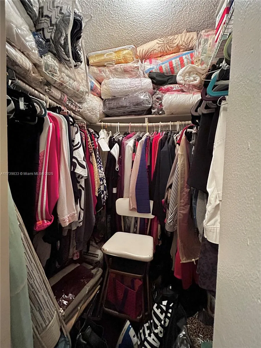 Lauderhill, Florida 33313, United States, 2 Bedrooms Bedrooms, ,2 BathroomsBathrooms,Residential,Pending,7454